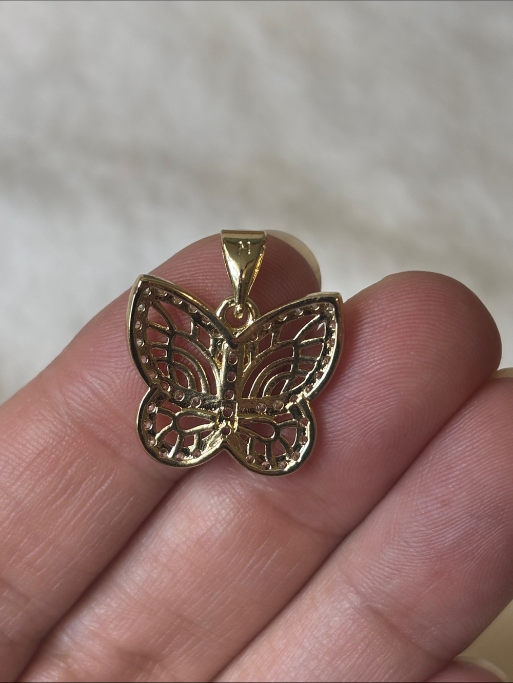 AAA CZ Butterfly Pendant 18k Yellow Gold Filled - Picture 3 of 5
